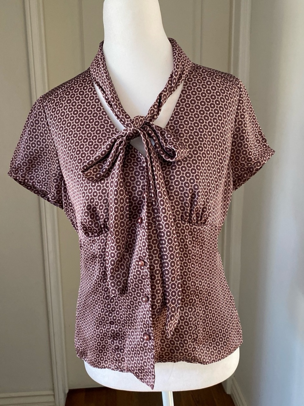 LOFT Burgundy Geometric Tie-Neck Short Sleeve Blouse